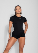 FORM FITTED TEE - BLACK