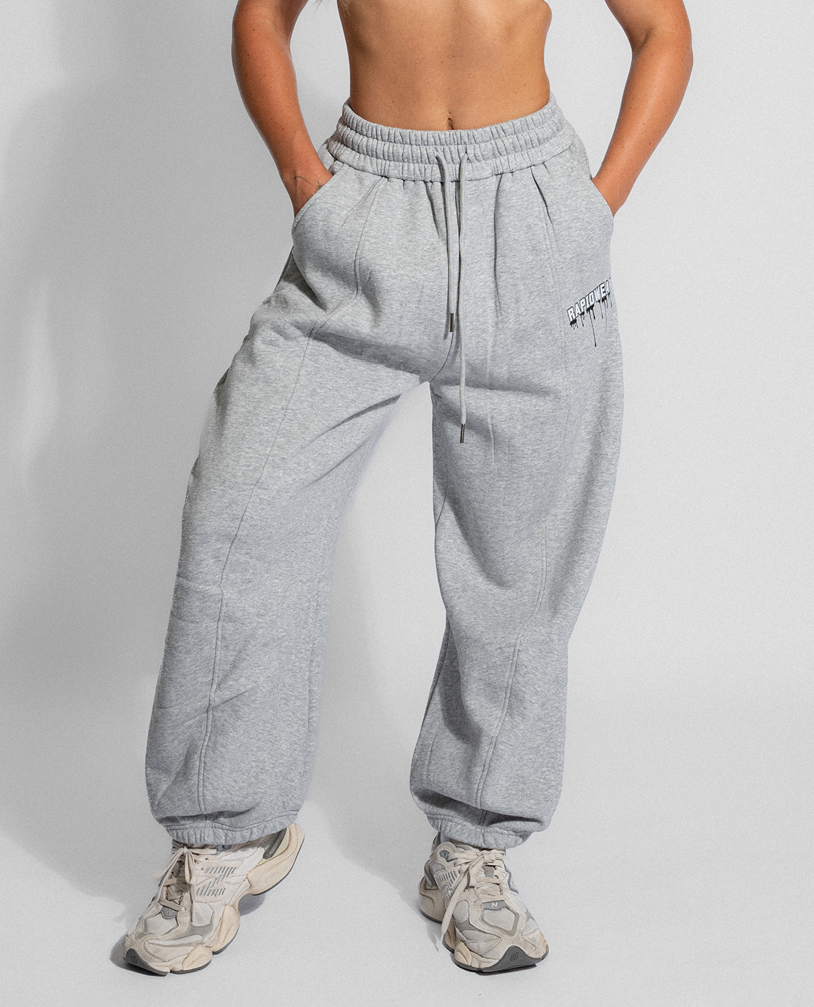 RAPID BAGGY SWEAT PANTS - GREY