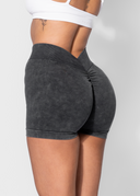 SCULPT V-SCRUNCH SHORTS - BLACK