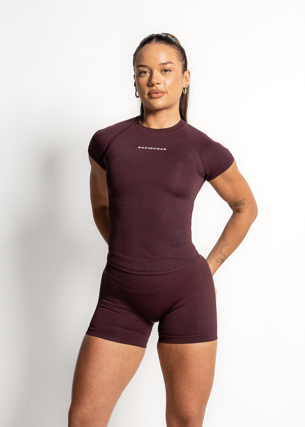 SCULPT FITTED TEE - ESPRESSO