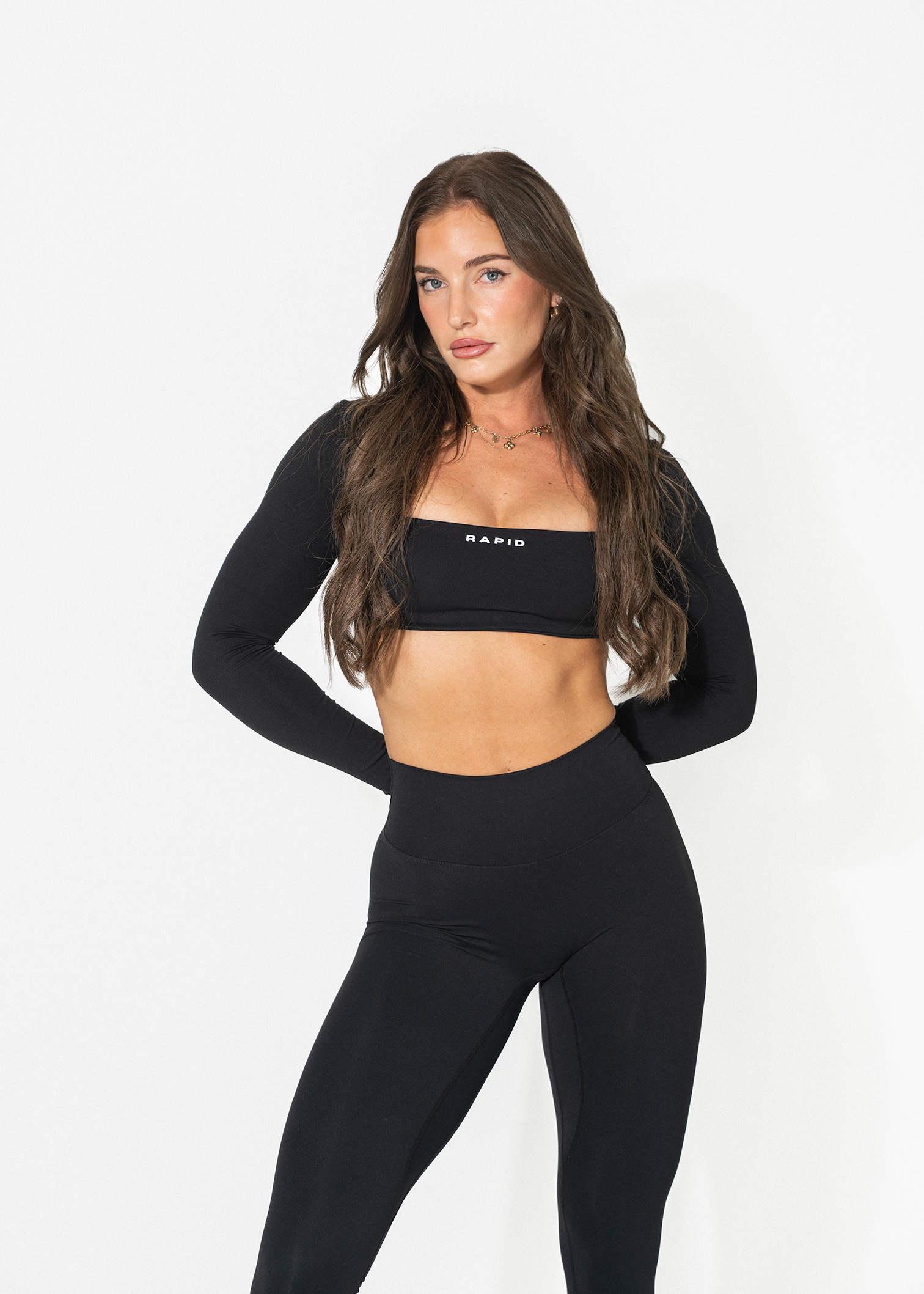 CLEO SCOOP LONG SLEEVE - BLACK