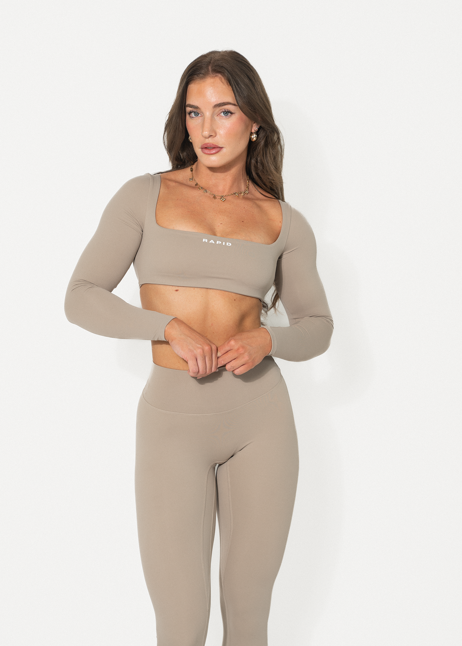 CLEO SCOOP LONG SLEEVE - BEIGE