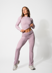 FITTED LOUNGE FLARE LEGGINGS
 - BLUSH PINK