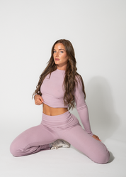FITTED LOUNGE LONG SLEEVE
 - BLUSH PINK