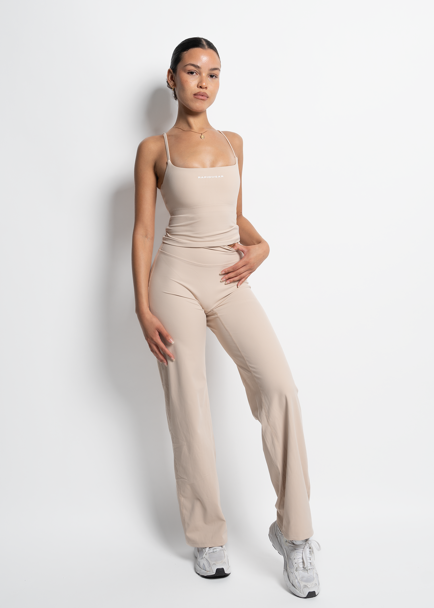 FLOW TANK - BEIGE