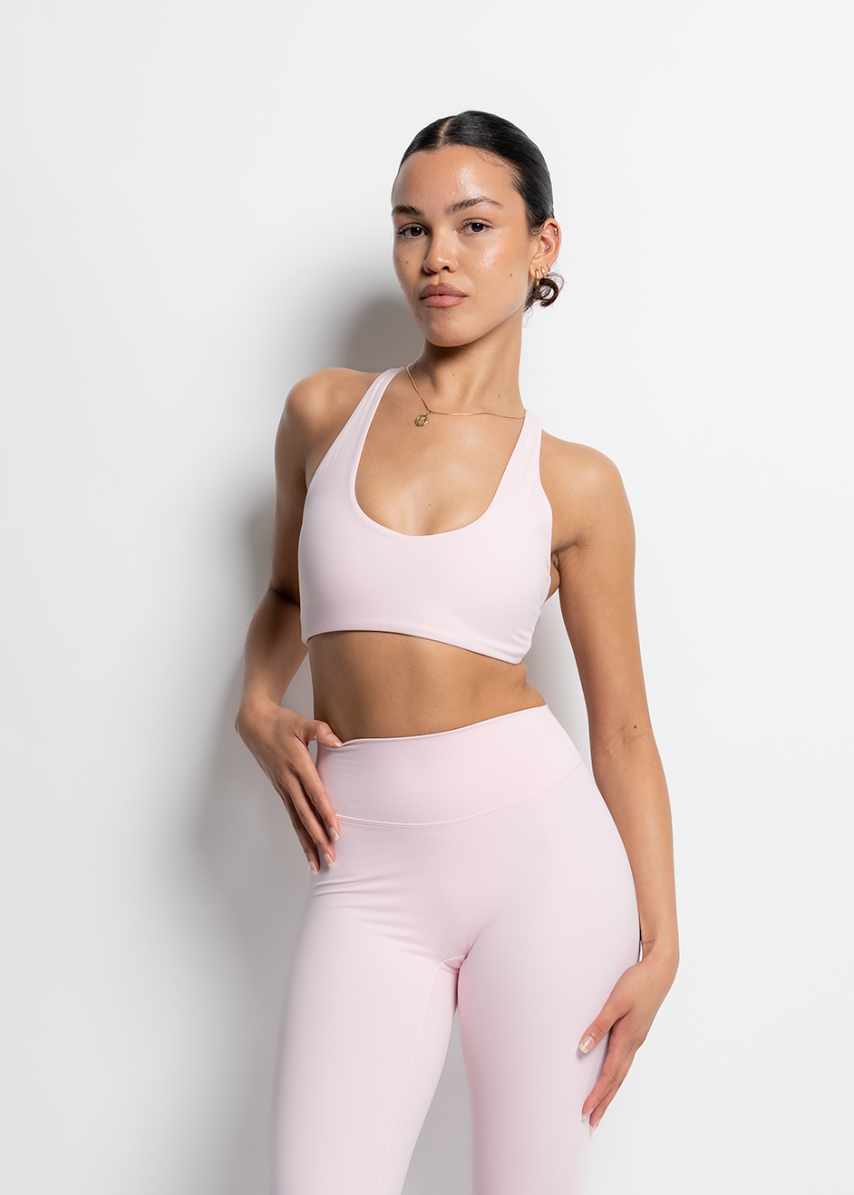 FLOW SPORTS BRA - MILKSHAKE
