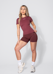 AURA SHORT SLEEVE COMPRESSION TOP - BURGUNDY
