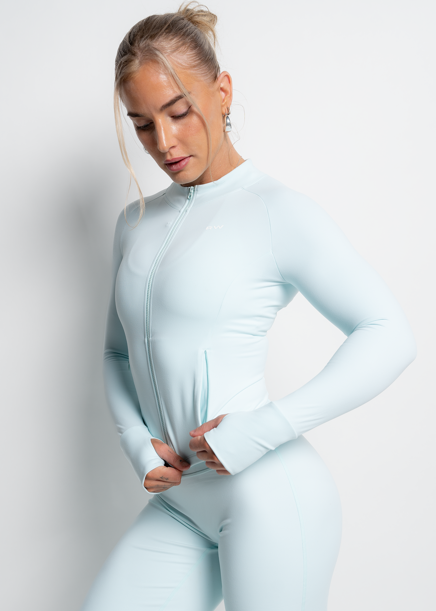 FLOW SILHOUETTE ZIP-UP JACKET - CLOUD                                                                                                                                                         BLUE