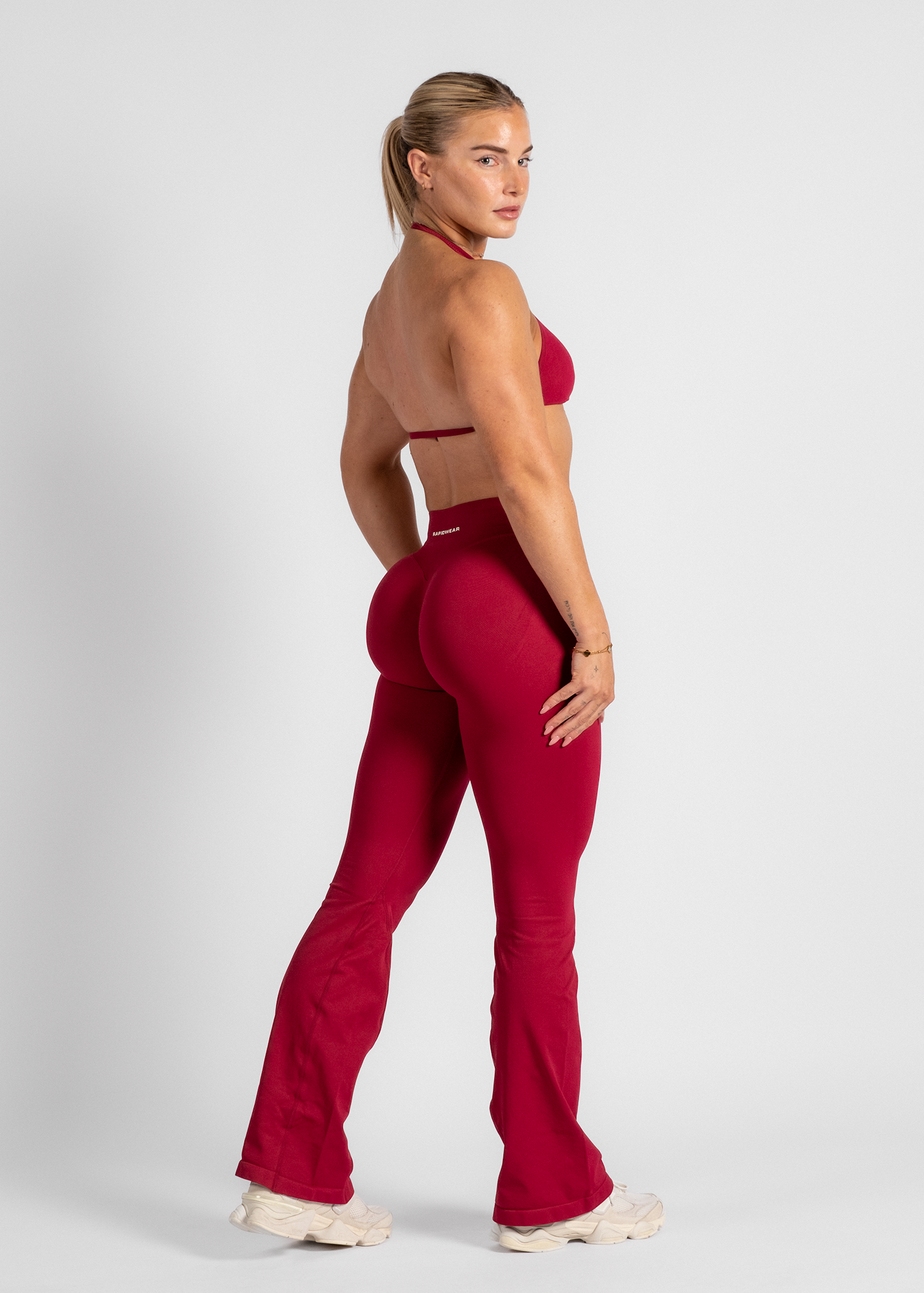 SCULPT SCRUNCH FLARES - BERRY