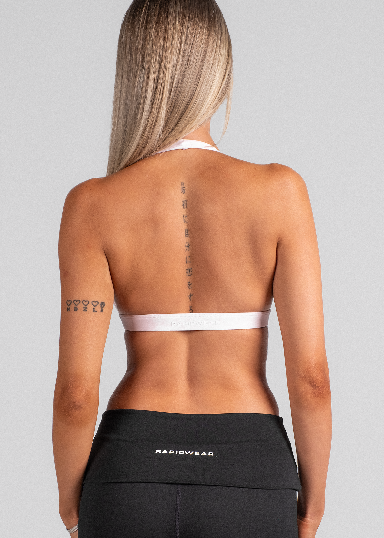 FORM HALTER BRA - WHITE