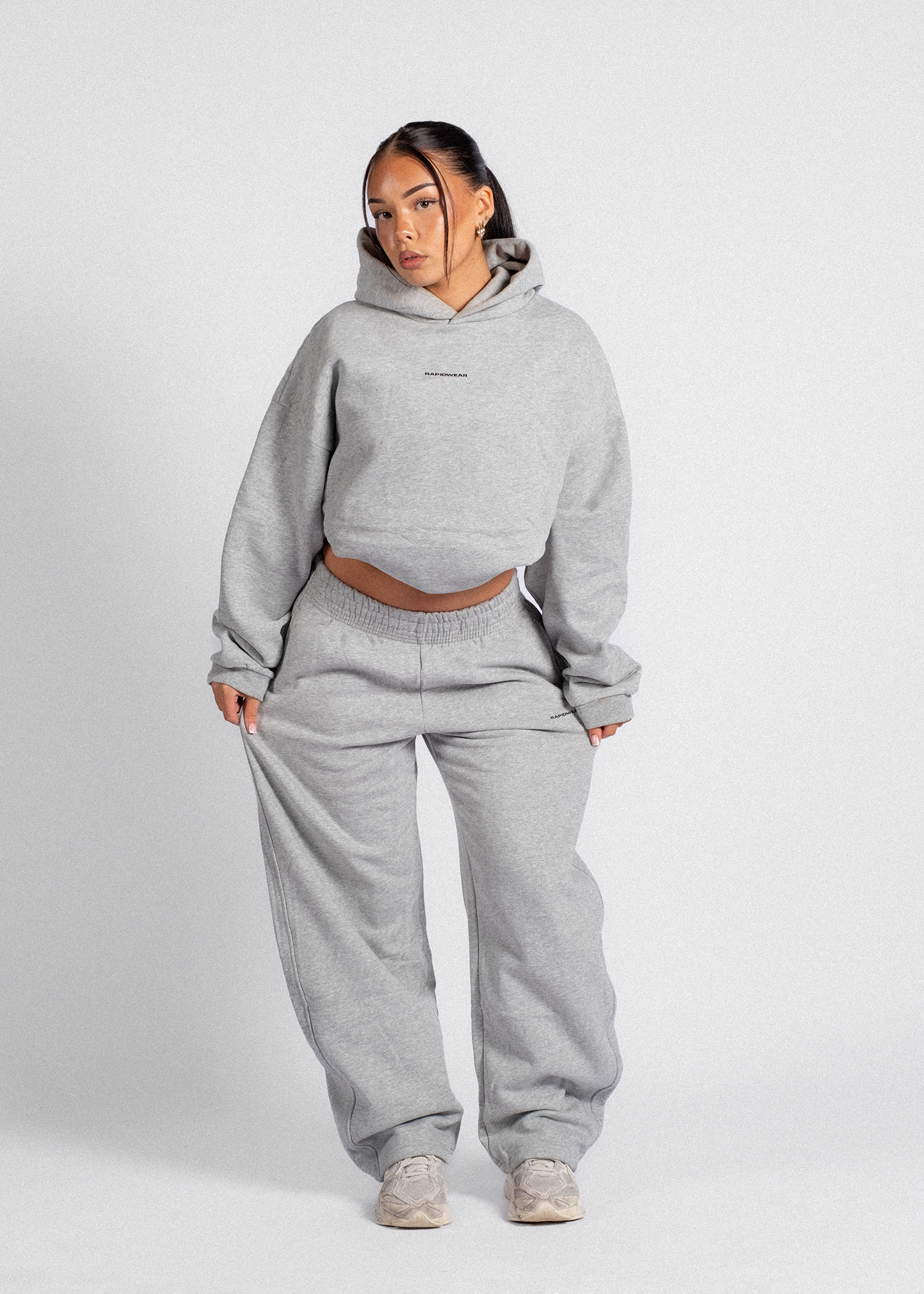 MOTION WIDE LEG SWEATPANTS - GREY