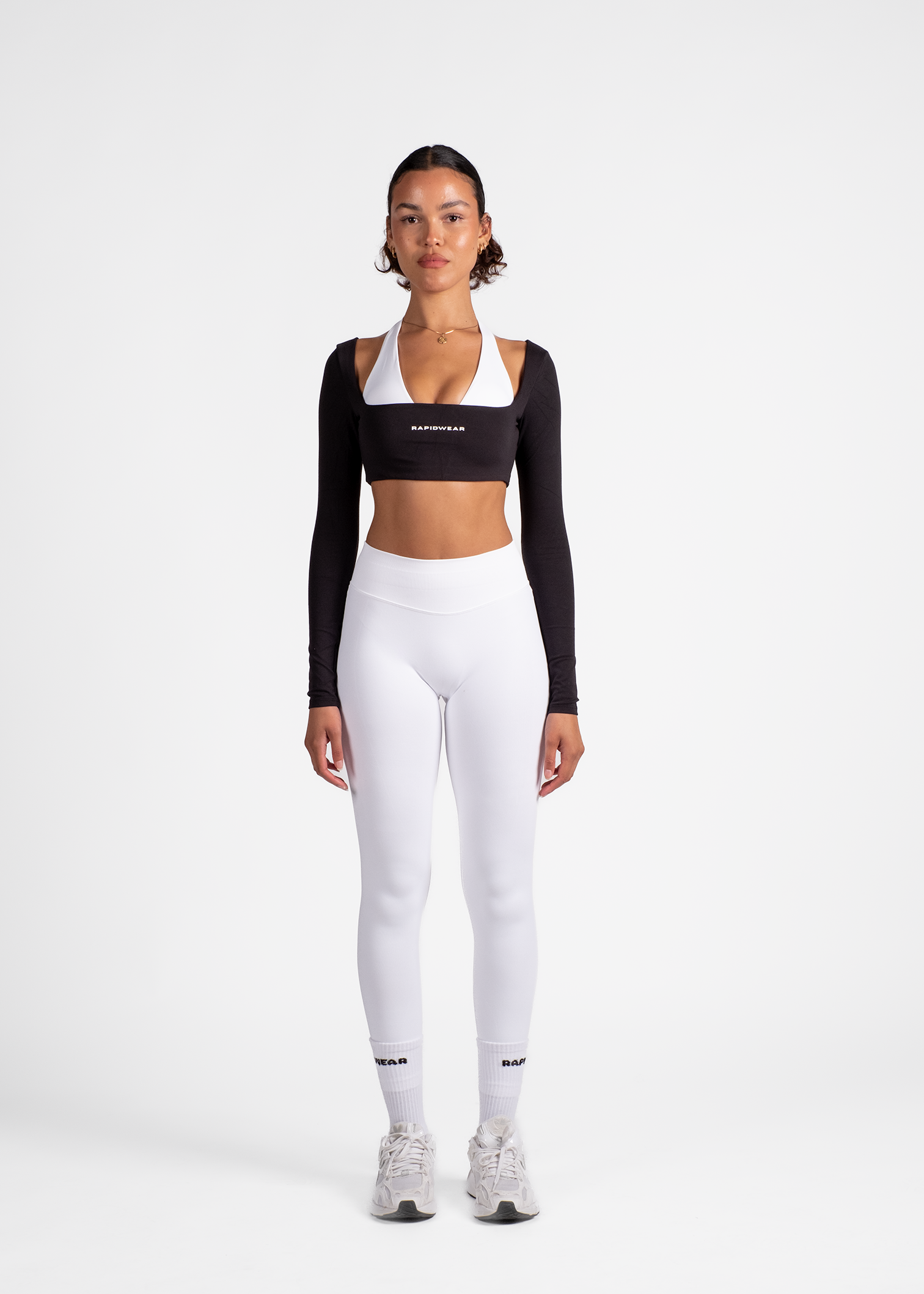 ARIA LONG SLEEVE CROP - BLACK