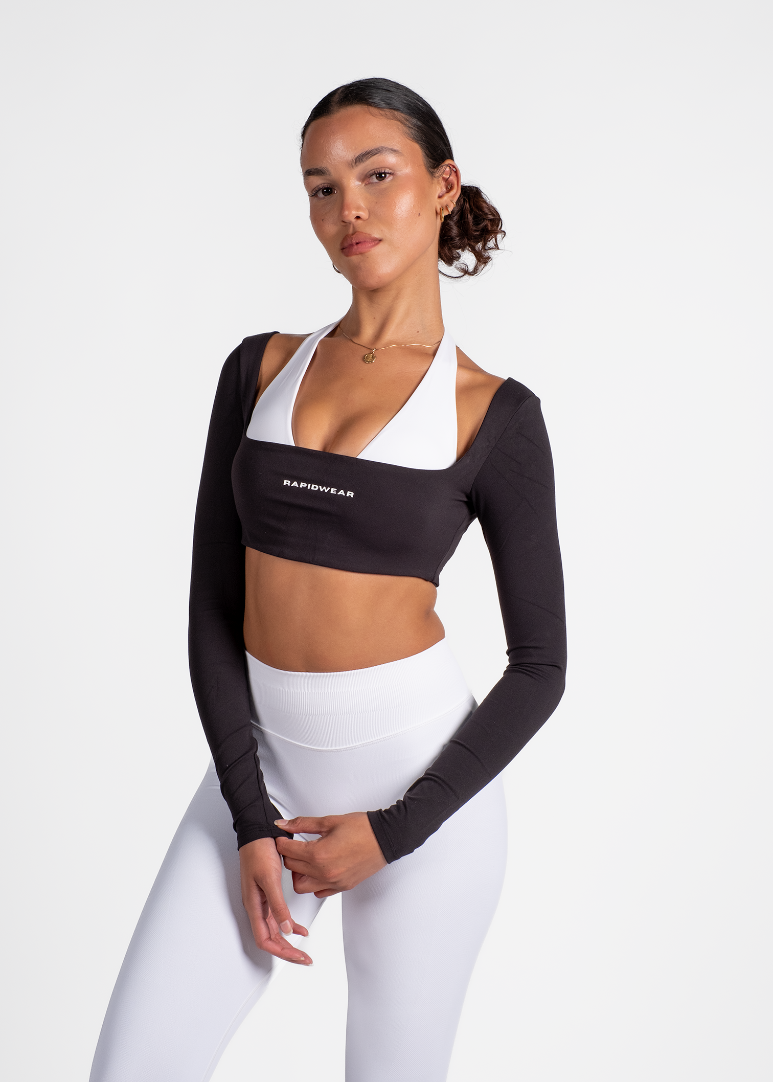 ARIA LONG SLEEVE CROP - BLACK