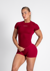 SCULPT FITTED TEE - BERRY