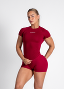 SCULPT FITTED TEE - BERRY