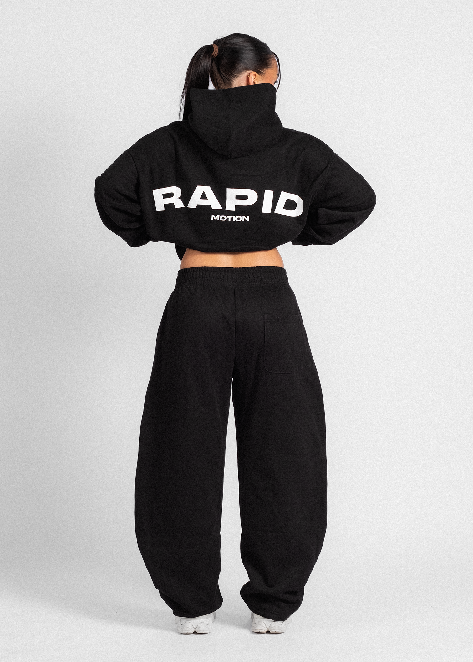 MOTION WIDE LEG SWEATPANTS - BLACK