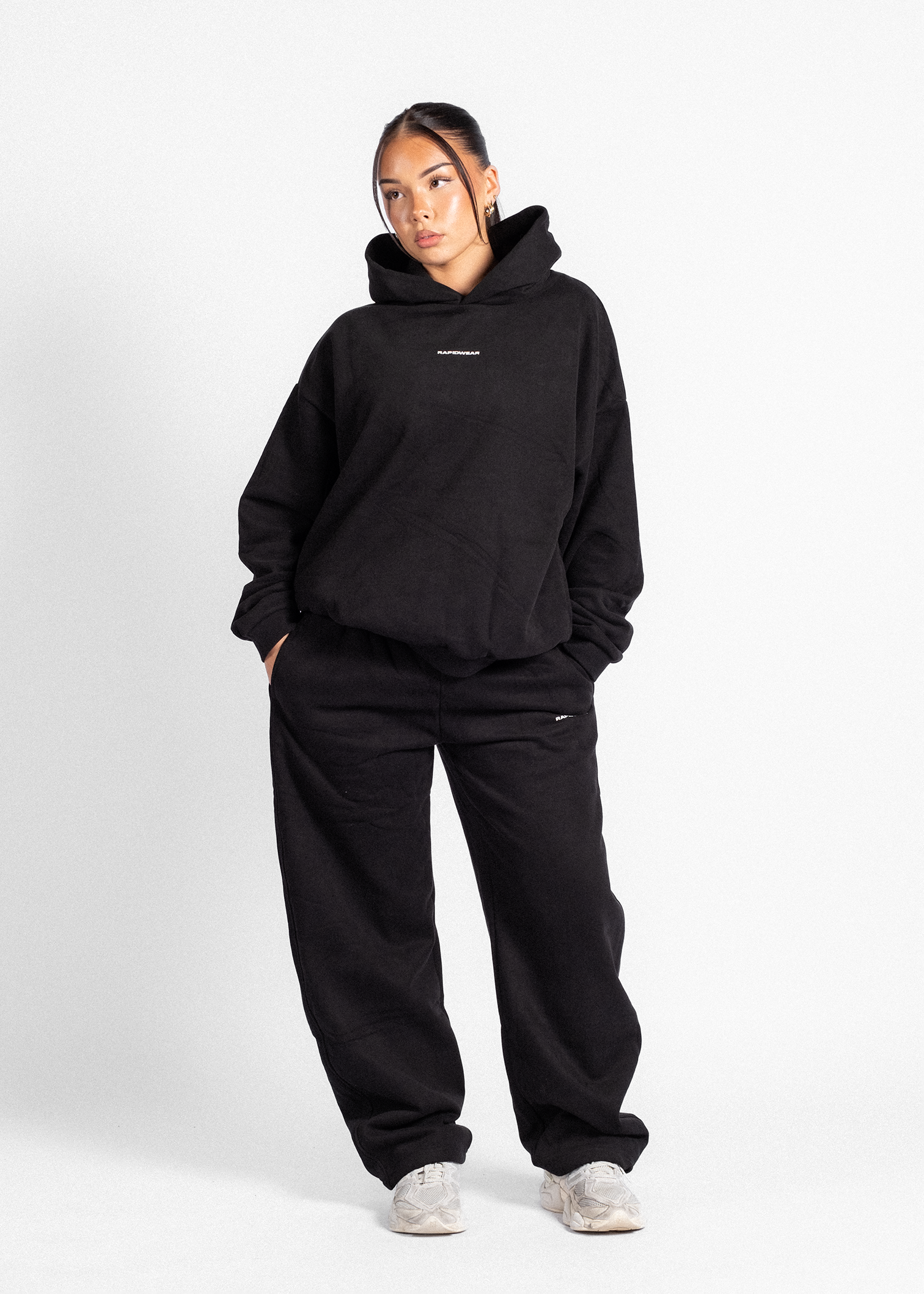 MOTION HOODIE - BLACK