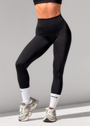 STUDIO ESSENTIAL LEGGINGS - BLACK